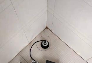 山南卫生间漏水维修之 loft 夹层储藏室毗邻暗管渗水哪家好，推荐诚匠小爱修缮